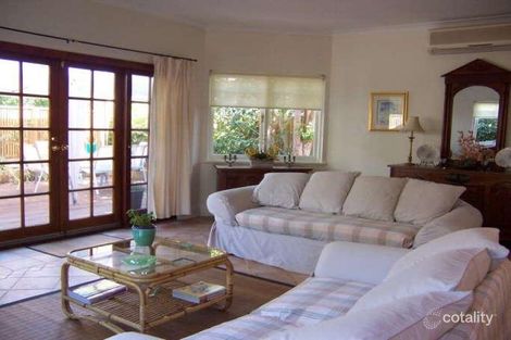 35 Whatley Cres, Bayswater, WA 6053