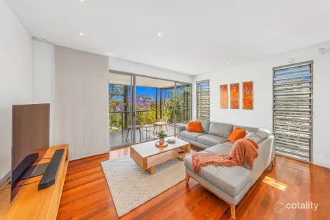 Property photo of 6 Fraser Terrace Highgate Hill QLD 4101