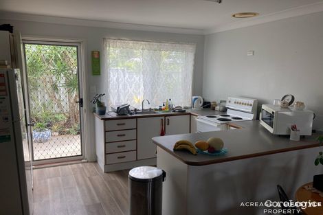 Property photo of 2/126 Bishop Road Beachmere QLD 4510