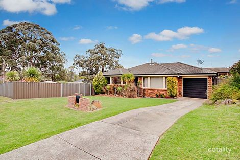 Property photo of 41 Pinaroo Crescent Bradbury NSW 2560