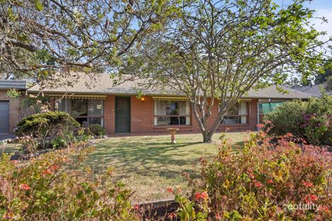 4 Soyuz Ct, Mount Clear, VIC 3350