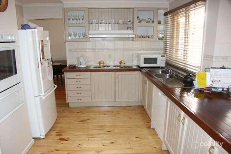 Property photo of 56 Waterfalls Road Mount Macedon VIC 3441