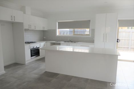 Property photo of 2/113 Centenary Drive Mill Park VIC 3082