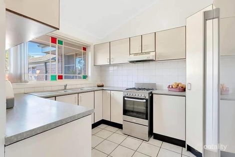 Property photo of 4/6 Binalong Road Pendle Hill NSW 2145