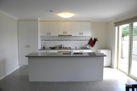Property photo of 2/3 Armstrong Court Whittington VIC 3219
