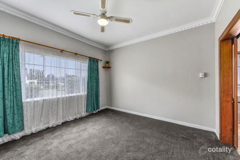Property photo of 33 Acacia Street Mount Gambier SA 5290