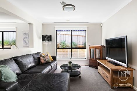 Property photo of 6 Coulthard Crescent Doreen VIC 3754