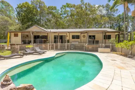 112 Clark Rd, Morayfield, QLD 4506