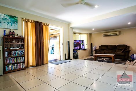 Property photo of 31 Melrose Place Eagleby QLD 4207