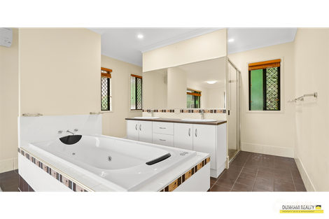 Property photo of 5 Buckinghamia Close Redlynch QLD 4870
