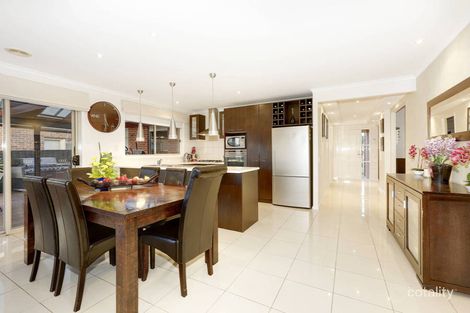 Property photo of 51 Thomas Carr Drive Tarneit VIC 3029