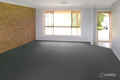 Property photo of 1/3 Honeysuckle Crescent Scone NSW 2337