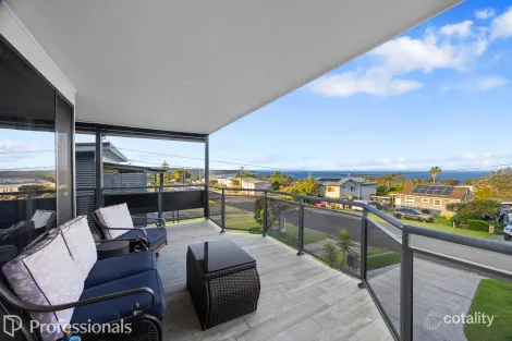 Property photo of 39 Highview Drive Dolphin Point NSW 2539