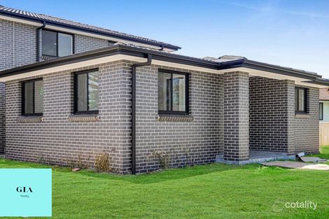 8 Mumford Rd, Cabramatta West, NSW 2166