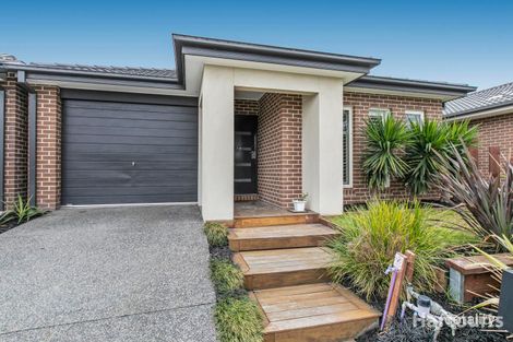 Property photo of 166 Selandra Boulevard Clyde North VIC 3978