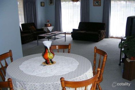 Property photo of 25 Van Court Narre Warren VIC 3805