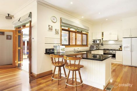 Property photo of 6 Thistle Brook Court Gowanbrae VIC 3043
