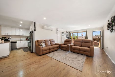 Property photo of 8 Dover Court Phillip ACT 2606