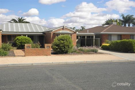 12a Cedar Ave, Renmark, SA 5341