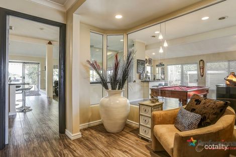 Property photo of 10 Crystalview Cove Ballajura WA 6066