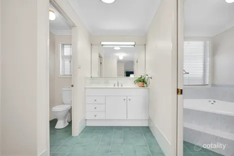 Property photo of 64 Geraldton Drive Redhead NSW 2290