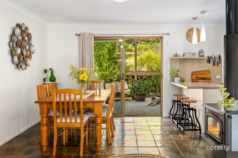 Property photo of 10 Mangifera Close Wights Mountain QLD 4520