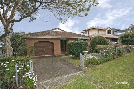 Property photo of 4 Noorong Avenue Forresters Beach NSW 2260