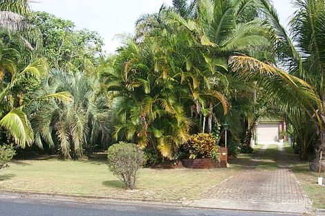 10 Sandpiper St, Beachmere, QLD 4510
