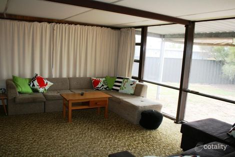 Property photo of 14 Mesnil Drive Clinton SA 5570