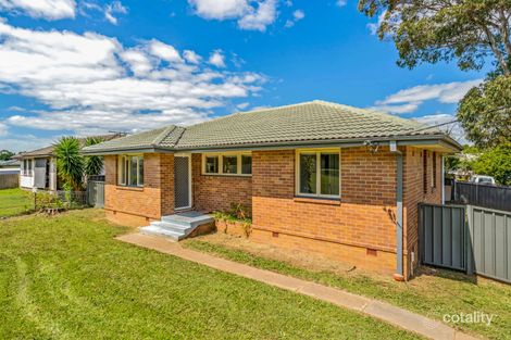 Property photo of 19 Wentworth Avenue Singleton Heights NSW 2330