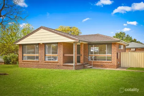 11 Hoyle Dr, Dean Park, NSW 2761