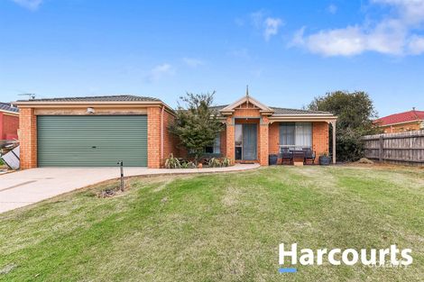 Property photo of 9 Peveril Crescent Cranbourne North VIC 3977