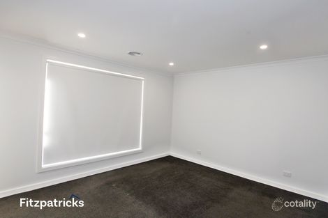 Property photo of 12 Gasnier Loop Boorooma NSW 2650