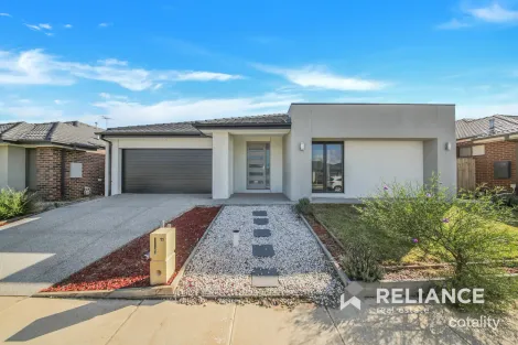 11 Nursery St, Mambourin, VIC 3024
