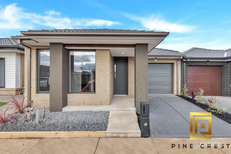 35 Mangosteen Dr, Truganina, VIC 3029
