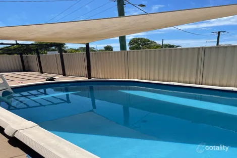 Property photo of 16 Ross Street Urangan QLD 4655