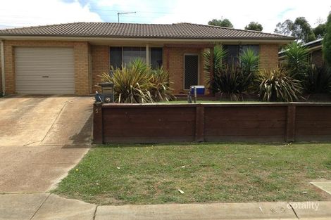 Property photo of 5 Sacha Drive Pakenham VIC 3810