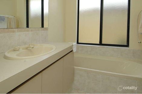 Property photo of 34 Courtland Crescent Redcliffe WA 6104
