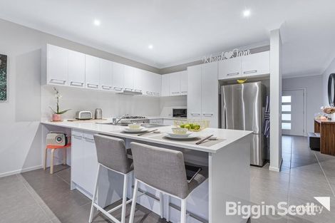 Property photo of 31/2-22 Breanne Place Keysborough VIC 3173