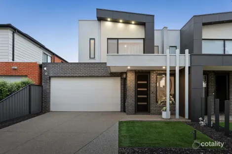 Property photo of 10B Whitlam Green Point Cook VIC 3030