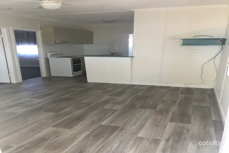 Property photo of 3/435 Esplanade Torquay QLD 4655