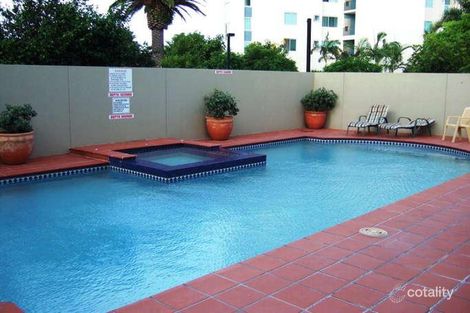 Property photo of 7/38 Labrador Street Labrador QLD 4215