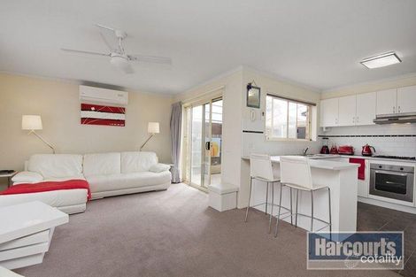 Property photo of 1/27 Hall Road Carrum Downs VIC 3201