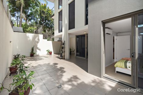 Property photo of 5/11 Riding Road Hawthorne QLD 4171