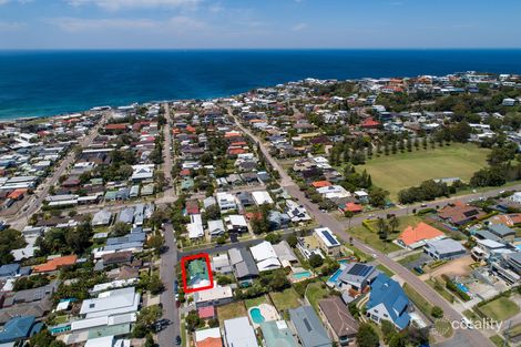 Property photo of 2 Rowan Crescent Merewether NSW 2291