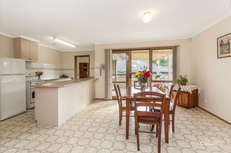 Property photo of 2/48 Chippewa Avenue Donvale VIC 3111