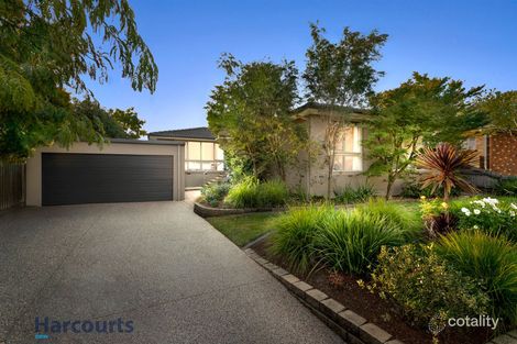 18 Donbirn Way, Vermont South, VIC 3133