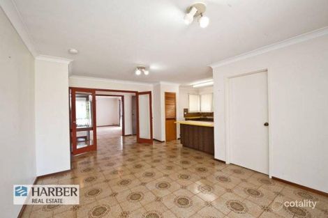 Property photo of 16 Helpman Way Padbury WA 6025
