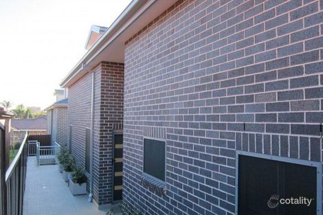 Property photo of 2/7 Cheltenham Road Croydon NSW 2132