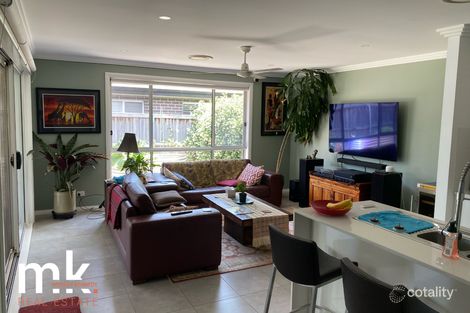 Property photo of 2 Dengate Close Elderslie NSW 2570